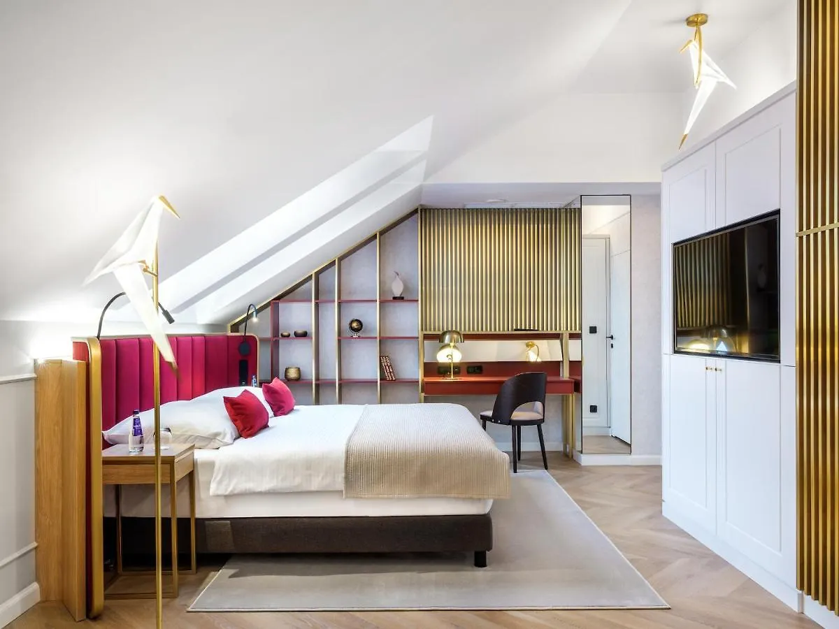 Aparthotel Golden Queen Deluxe Jacuzzi Apartments - Old Town Krakow